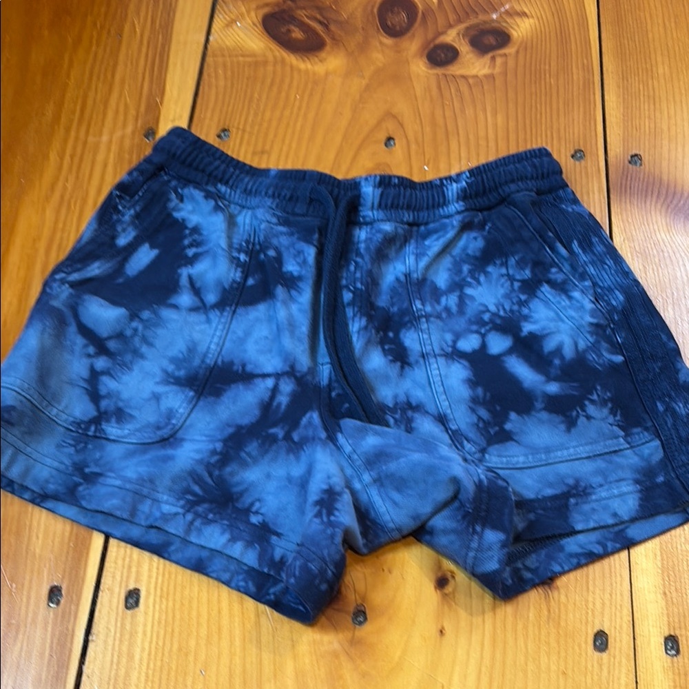 ATHLETA XS Blue Tie Dye Farallon Terry Cotton Shorts